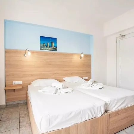 Sotirakis 2* Φαληράκι