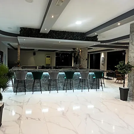 Hotel Sotirakis 2*